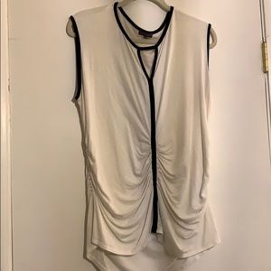 VinceCamuto 1x ruched cream and black tank EUC